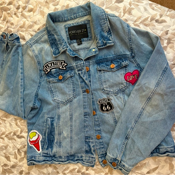 FOREVER 21+ - Denim Jacket in Blue with Fun Appliques - Picture 4 of 5